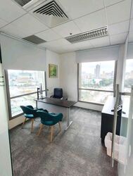 Bugis Junction (D7), Office #529460771